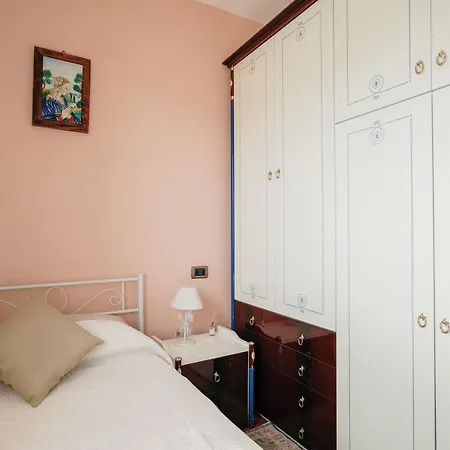 Casa vacanze Del Turano - Il Nido Dell'aquila Ascrea